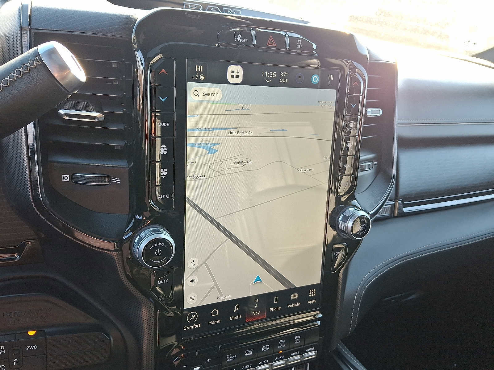 Used 2024 RAM 2500 Limited image 18