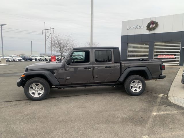 Used 2023 Jeep Gladiator Sport AWD/4WD image 4