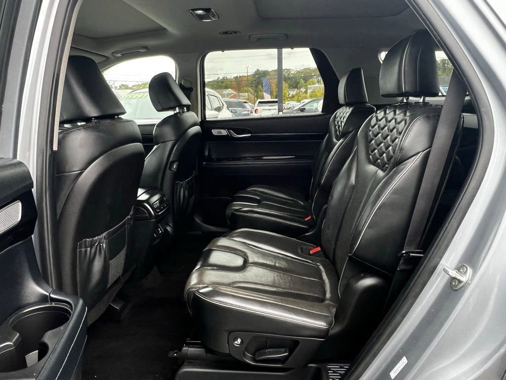 Used 2021 Hyundai Palisade Limited image 17
