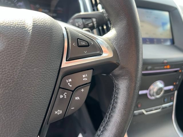 Certified 2019 Ford Edge Titanium w/ Equipment Group 301A AWD/4WD image 10