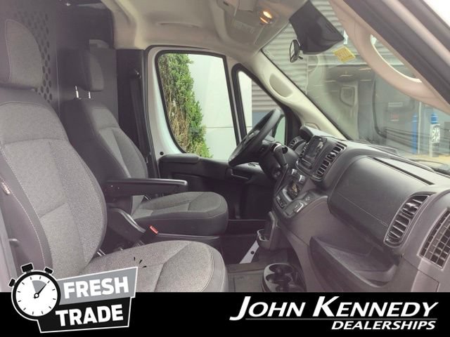 Used 2025 RAM ProMaster 2500 w/ U-Haul Equipment Group FWD image 21