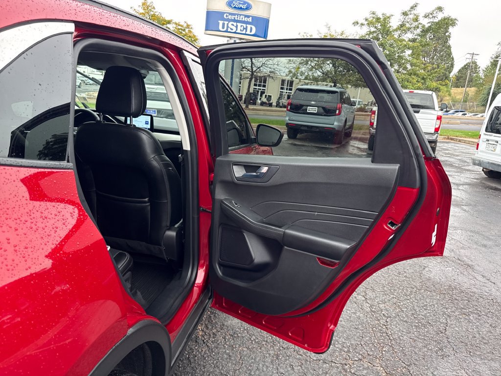 Certified 2022 Ford Escape SEL AWD/4WD image 23