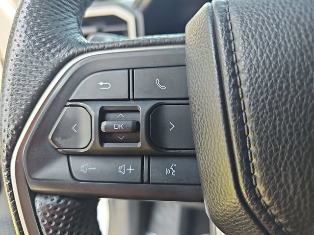 Used 2024 Toyota Tacoma TRD Sport AWD/4WD image 33