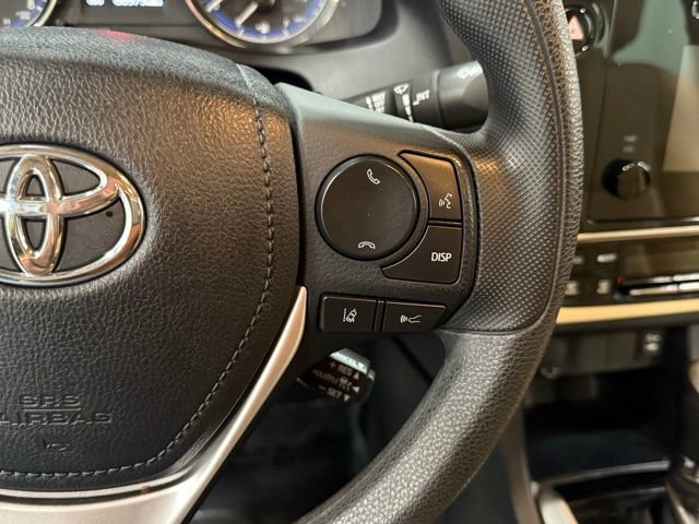 Used 2018 Toyota Corolla LE image 14