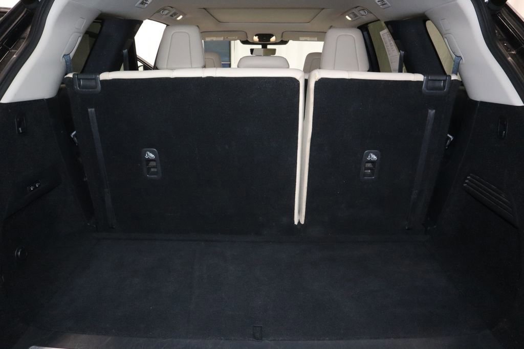 Used 2022 INFINITI QX60 Sensory w/ Vision Package image 17