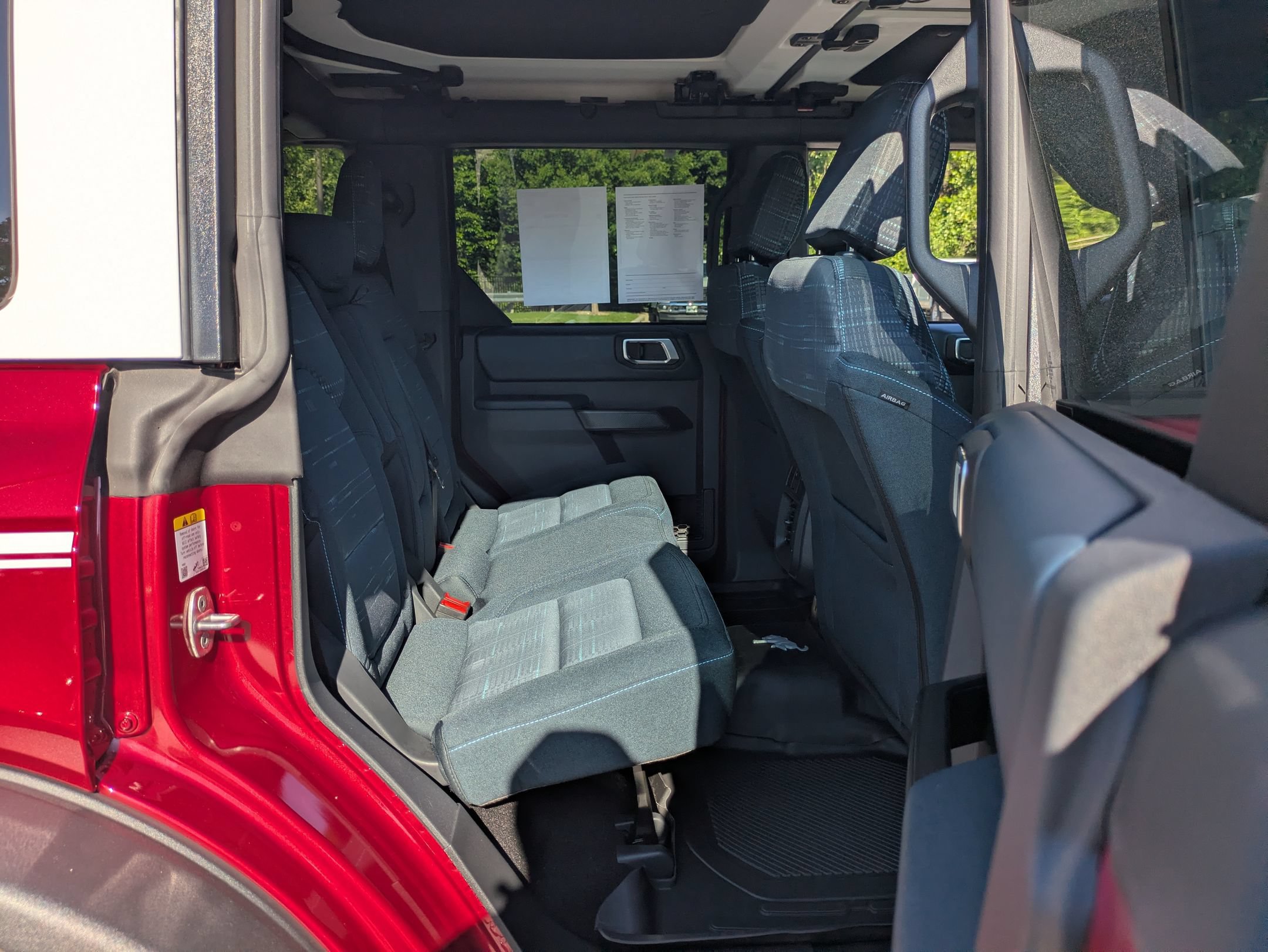 Certified 2025 Ford Bronco Heritage Edition AWD/4WD image 36