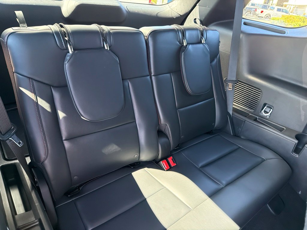 Certified 2025 Ford Explorer ST-Line RWD image 29