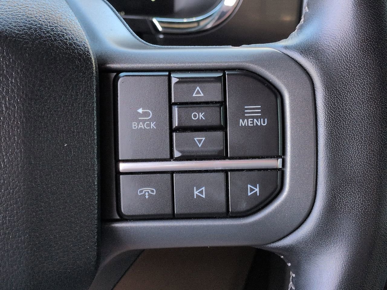 Certified 2023 Ford F150 Lariat w/ Equipment Group 502A High image 25