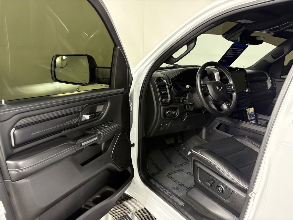 Used 2023 RAM 1500 Limited w/ Bed Utility Group image 12