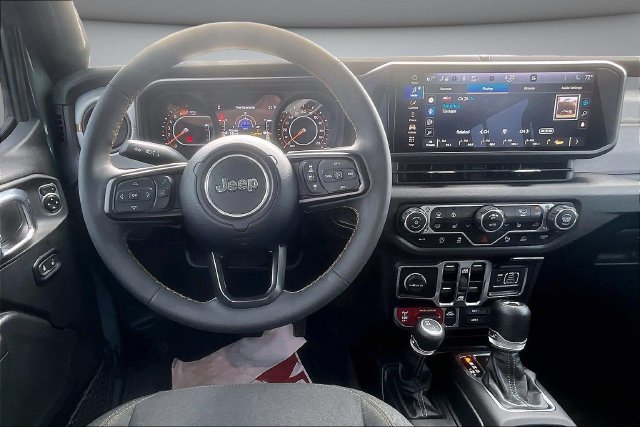 Used 2024 Jeep Wrangler Unlimited Sport AWD/4WD image 8