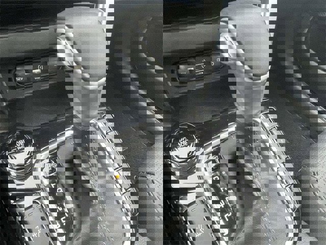 Used 2023 Kia Seltos SX image 7