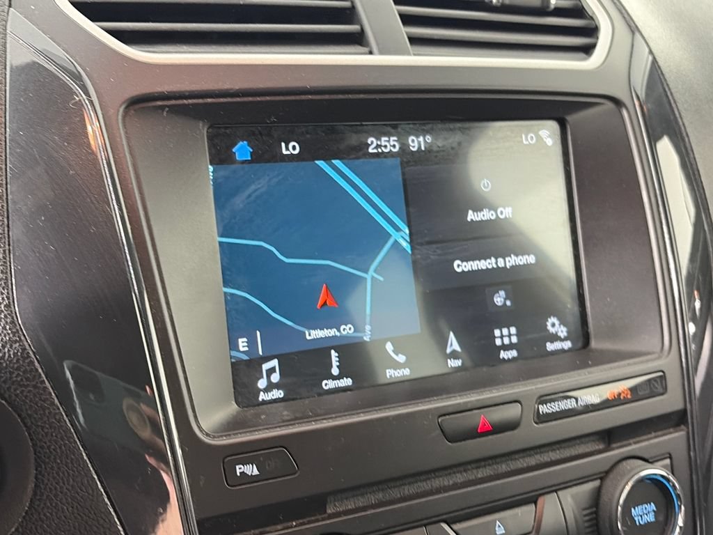 Certified 2018 Ford Explorer XLT w/ Equipment Group 202A AWD/4WD image 19