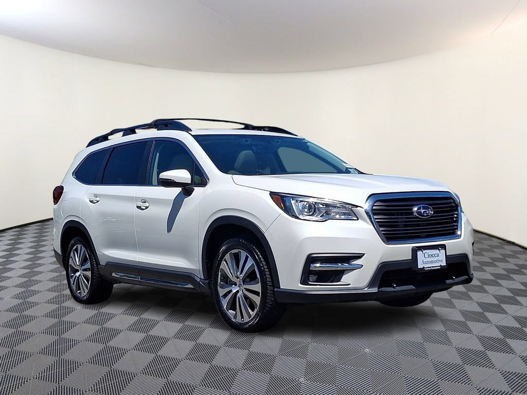 Used 2022 Subaru Ascent Limited w/ Technology Package AWD/4WD image 1