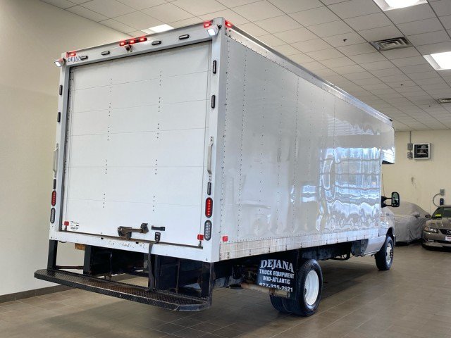 Certified 2023 Ford E-450 and Econoline 450 Super Duty w/ Power Windows & Locks Group RWD image 7