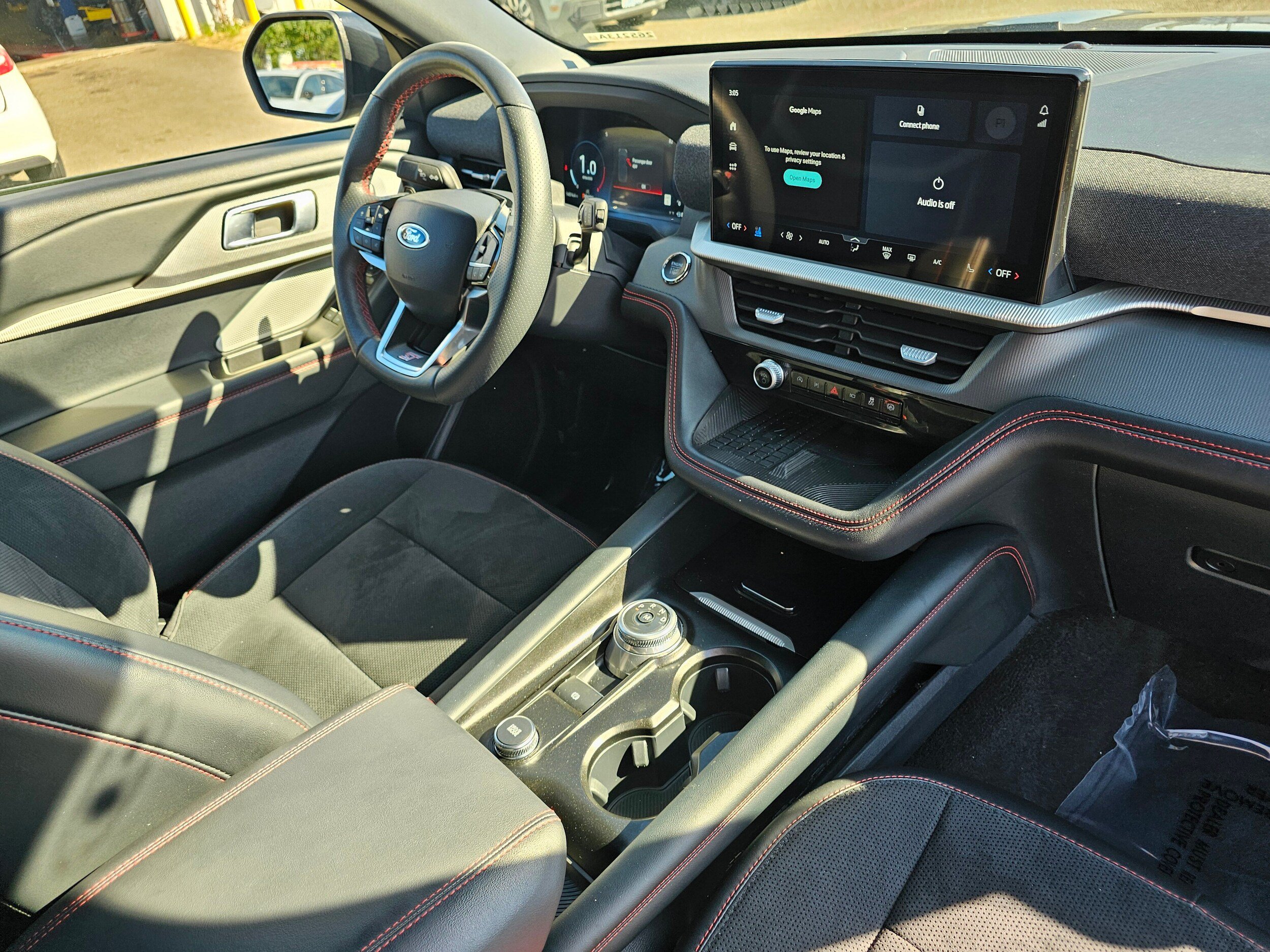 Certified 2025 Ford Explorer ST w/ Sun And Sound Package AWD/4WD image 11