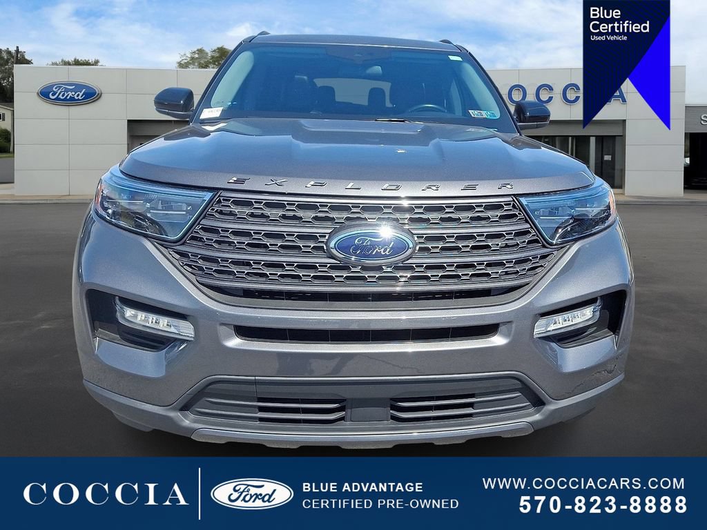 Certified 2023 Ford Explorer XLT w/ Equipment Group 202A AWD/4WD image 2