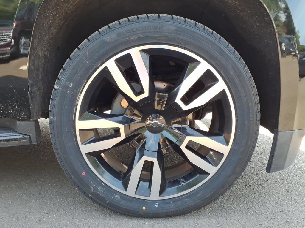 Used 2018 Chevrolet Tahoe LT AWD/4WD image 26