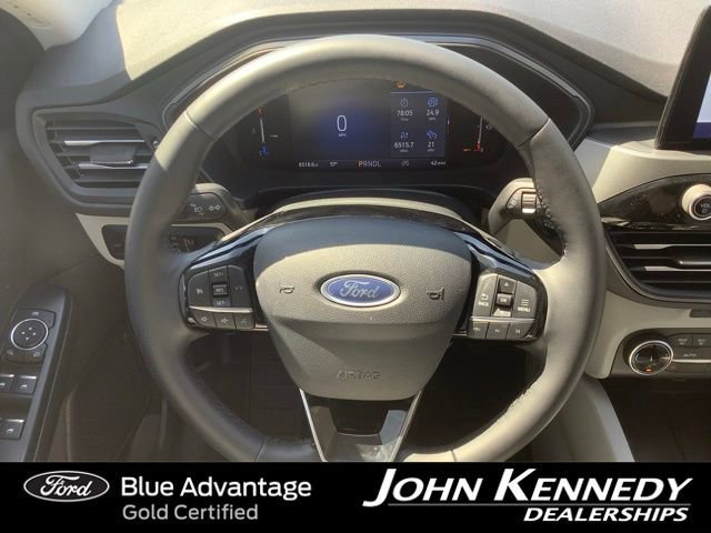 Certified 2025 Ford Escape Active w/ Cold Weather Package AWD/4WD image 15