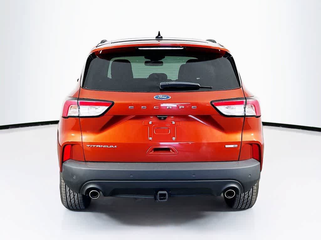 Certified 2020 Ford Escape Titanium AWD/4WD image 5