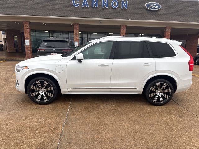 Used 2023 Volvo XC90 T8 Plus w/ Protection Package Premier image 2