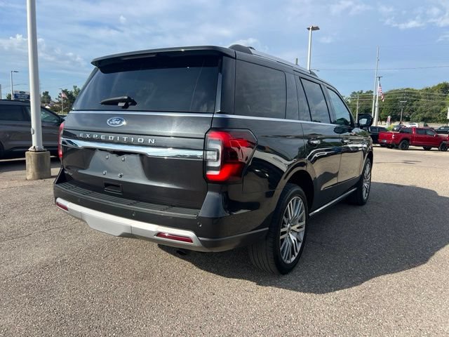 Certified 2023 Ford Expedition Limited AWD/4WD image 3