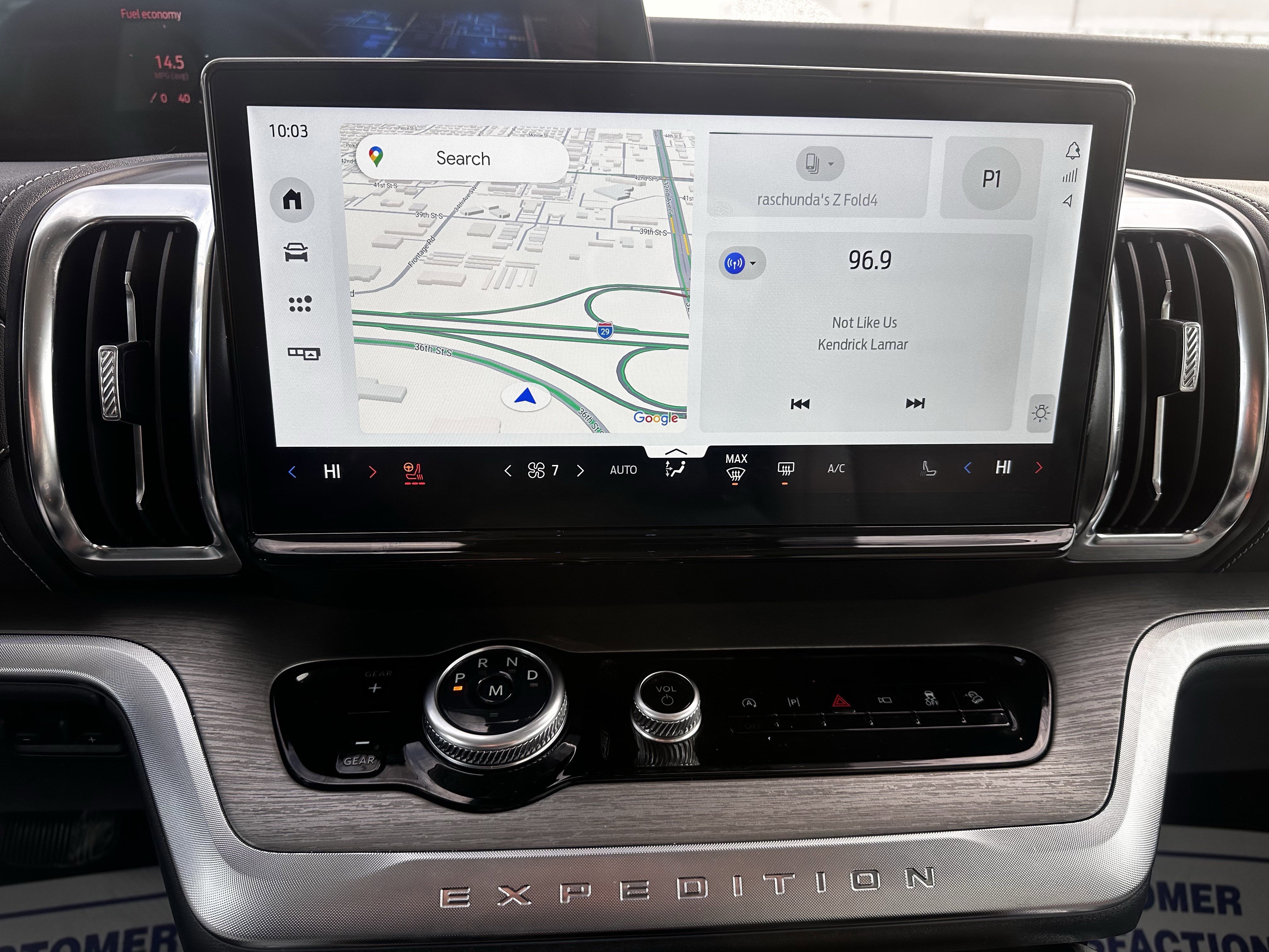 Certified 2025 Ford Expedition Platinum image 16