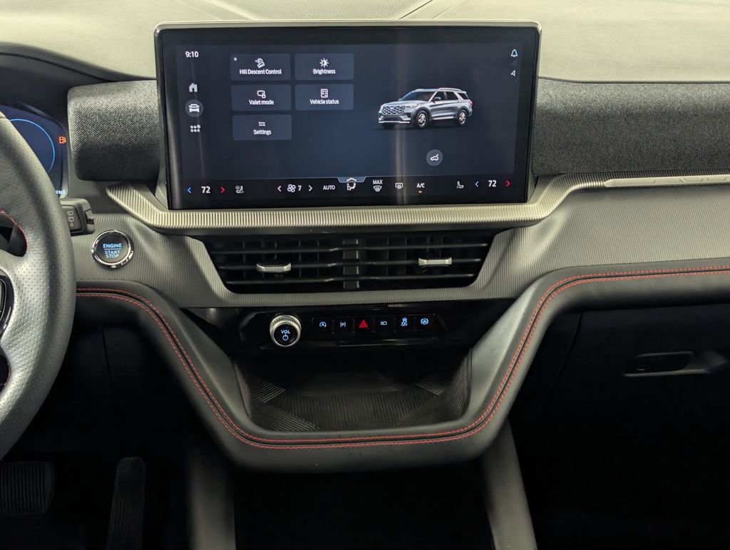 Certified 2025 Ford Explorer ST-Line w/ ST-Line Street Pack AWD/4WD image 15