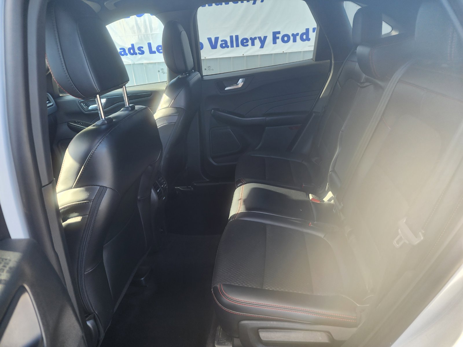 Certified 2025 Ford Escape ST-Line FWD image 23