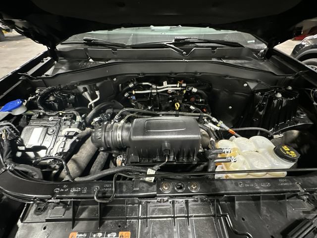Certified 2024 Ford Explorer XLT w/ Equipment Group 202A AWD/4WD image 22