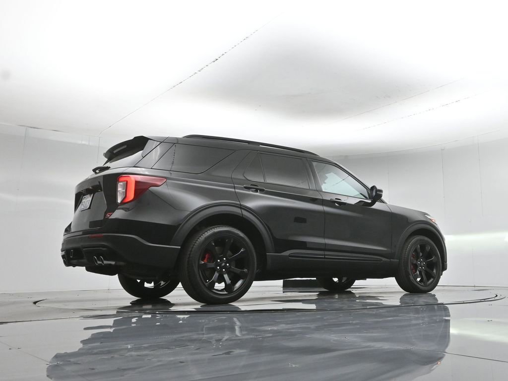 Certified 2023 Ford Explorer ST w/ Equipment Group 401A AWD/4WD image 15