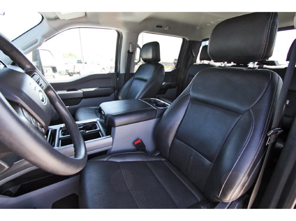 Certified 2025 Ford F250 XLT w/ 360-Degree Camera Package AWD/4WD image 30