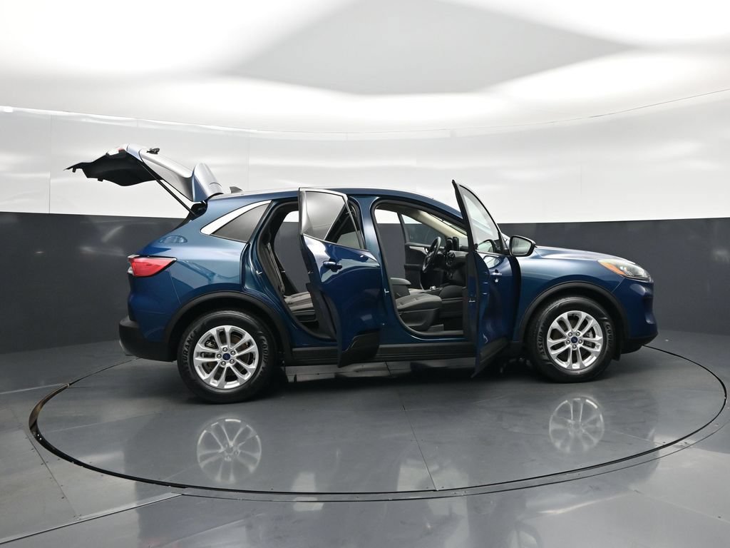 Certified 2020 Ford Escape SE FWD image 5