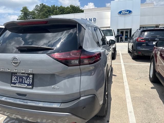 Used 2023 Nissan Rogue SL w/ SL Premium Package FWD image 16