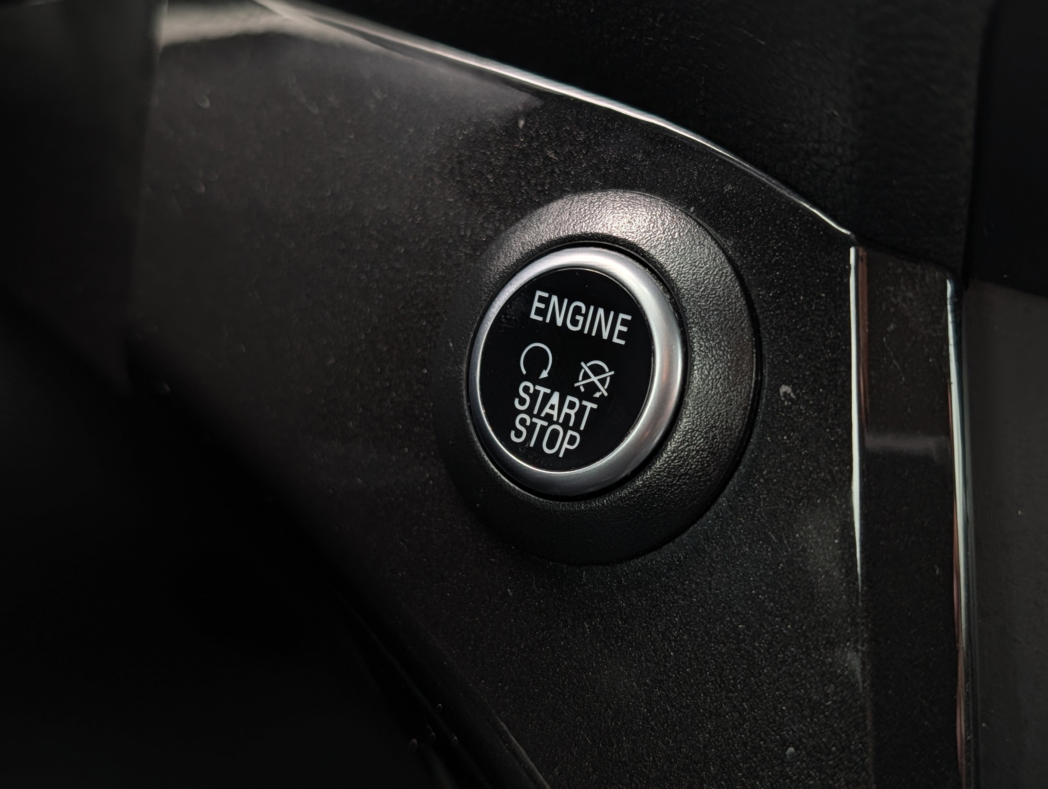 Certified 2018 Ford Escape Titanium image 33