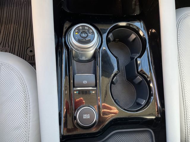 Certified 2025 Ford Explorer Platinum w/ Ultimate Package image 37