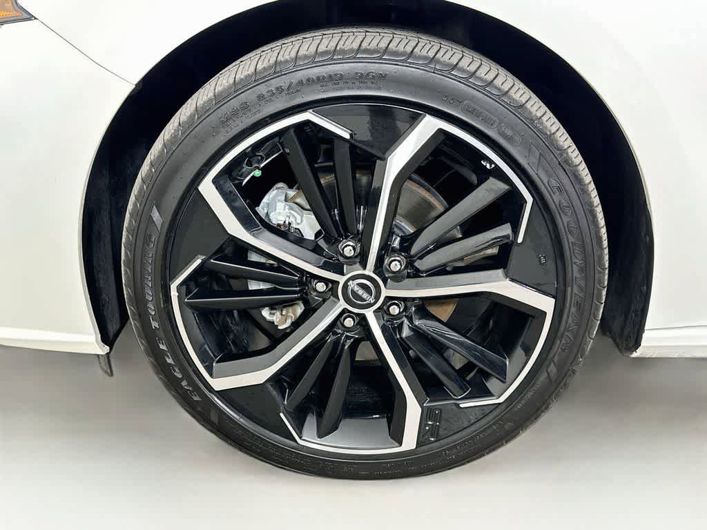 Used 2024 Nissan Altima 2.5 SR FWD image 7