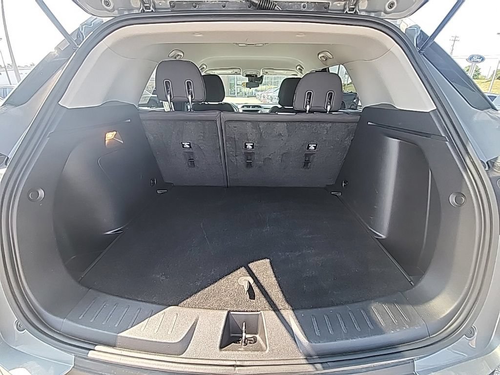 Used 2023 Chevrolet TrailBlazer LT AWD/4WD image 21