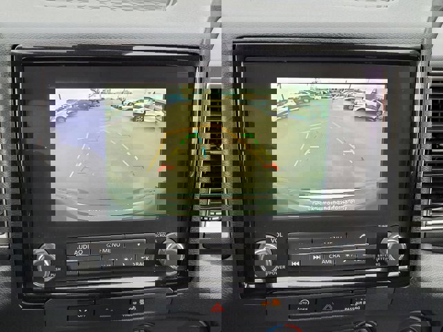 Used 2023 Nissan Frontier SV w/ Tow Package image 18