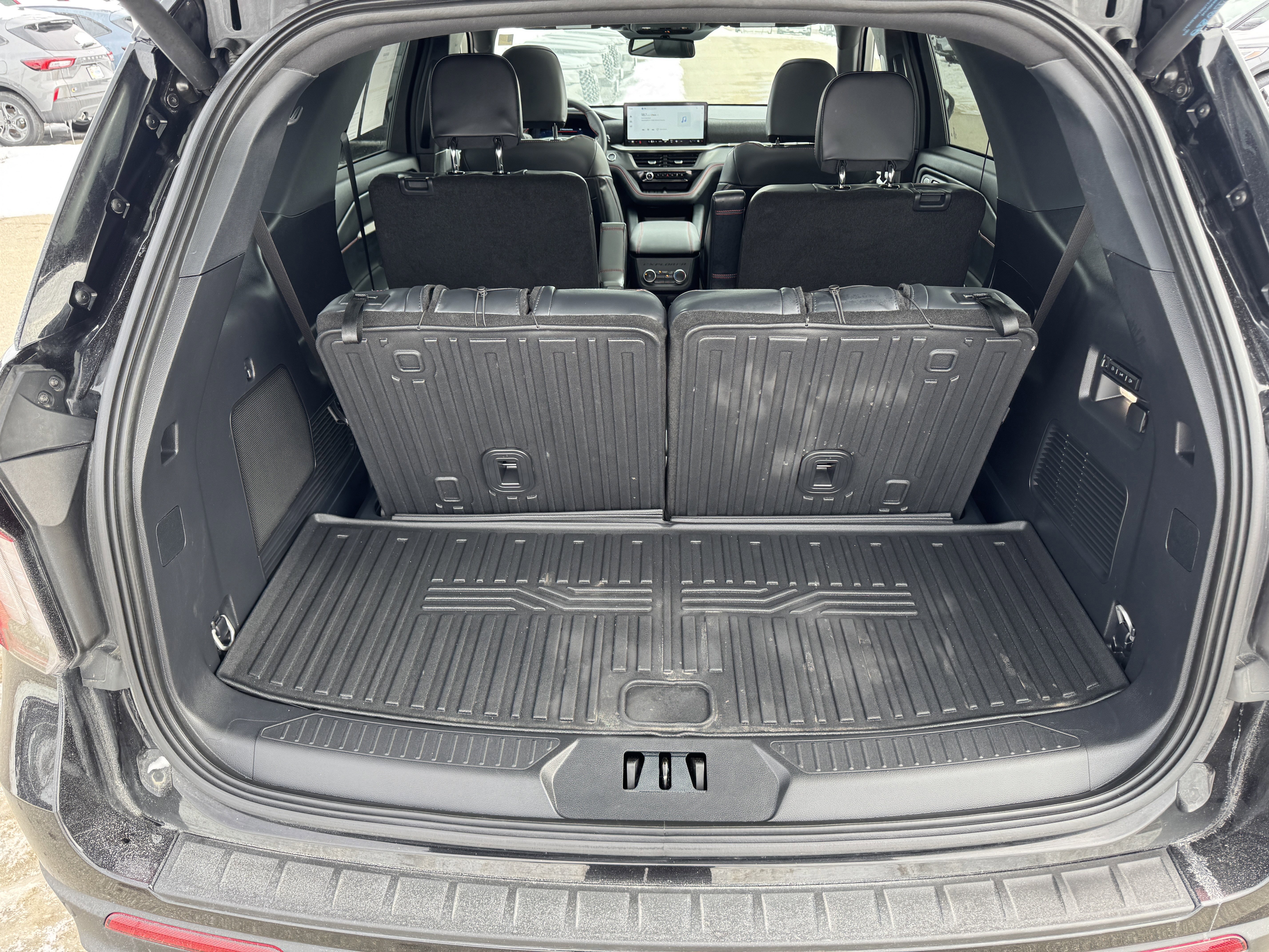 Certified 2025 Ford Explorer ST w/ Sun And Sound Package image 20