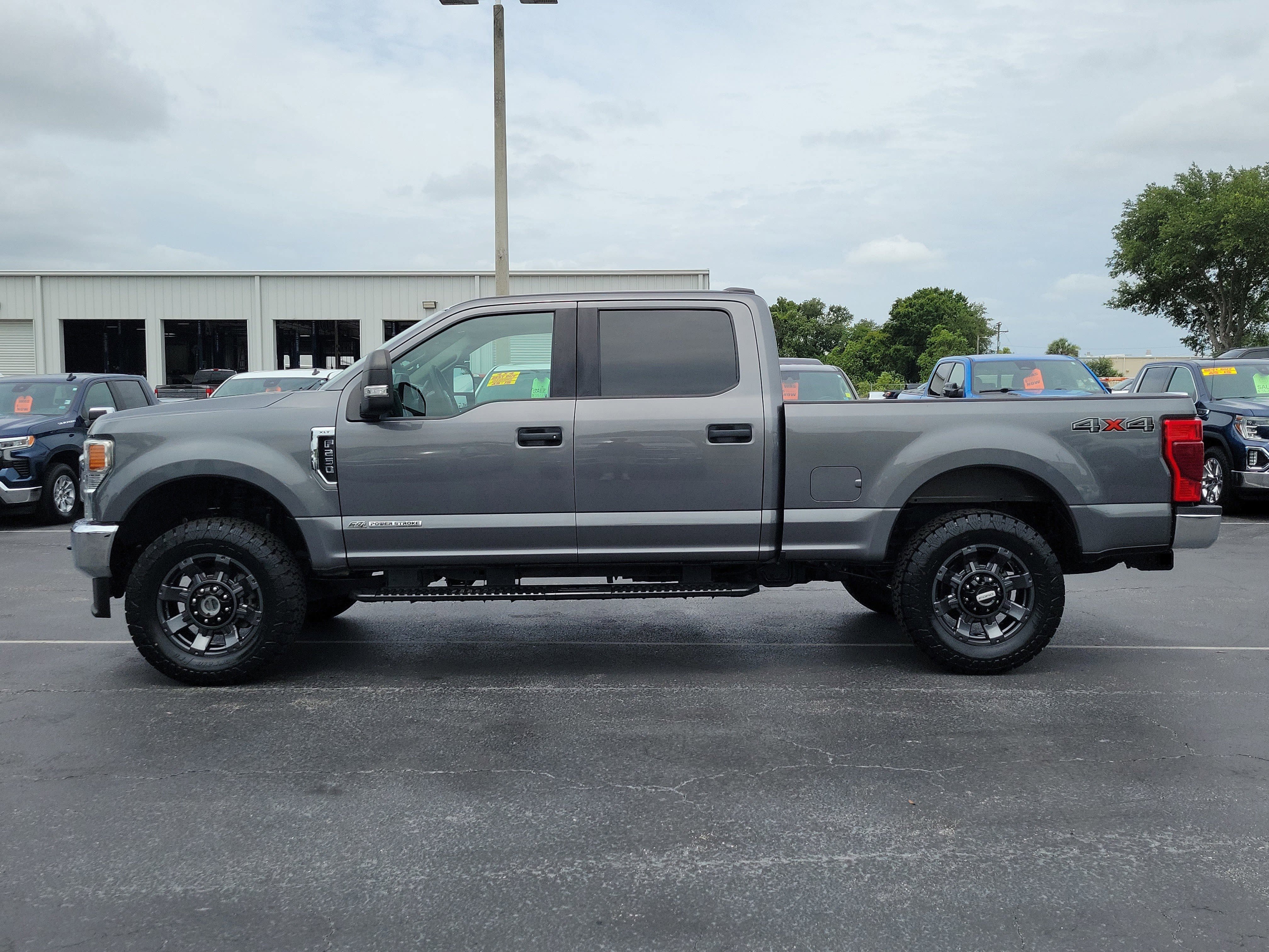 Certified 2022 Ford F250 XLT AWD/4WD image 6