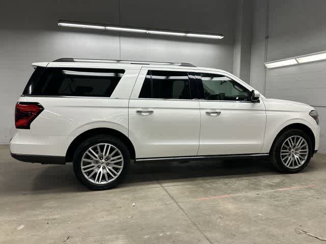 Certified 2022 Ford Expedition Max Limited AWD/4WD image 3