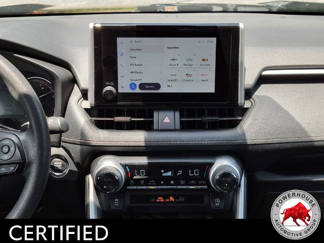 Used 2024 Toyota RAV4 XLE FWD image 22