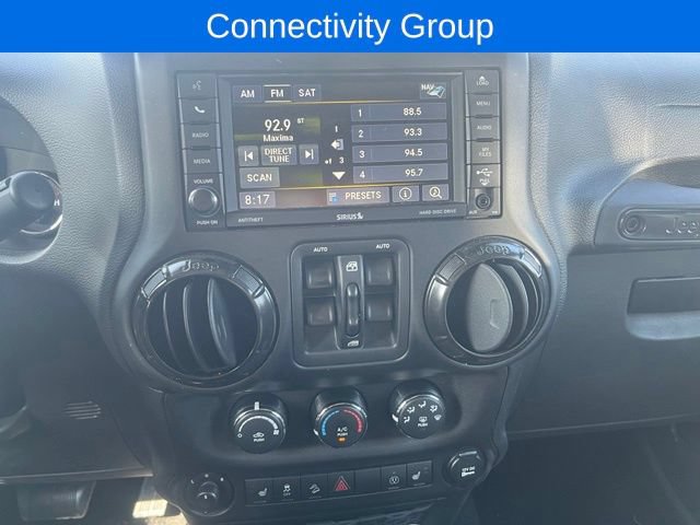 Used 2017 Jeep Wrangler Unlimited Sahara AWD/4WD image 14