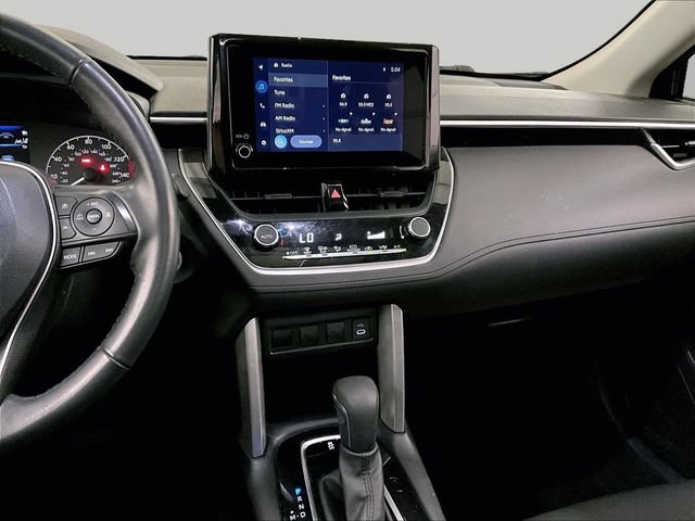 Used 2023 Toyota Corolla Cross LE w/ Moonroof Package AWD/4WD image 6