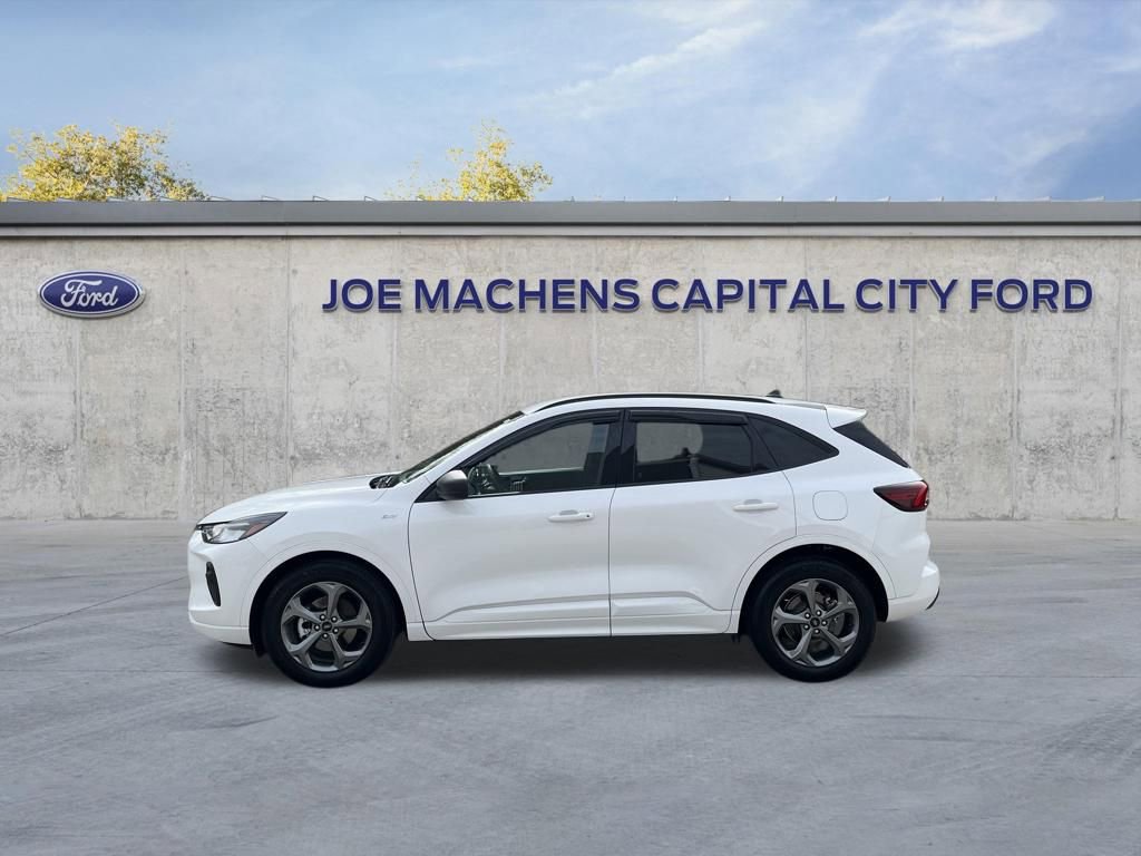 Certified 2023 Ford Escape ST-Line w/ Equipment Group 301A image 4