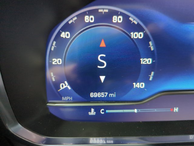 Used 2024 Chevrolet Suburban LT AWD/4WD image 9