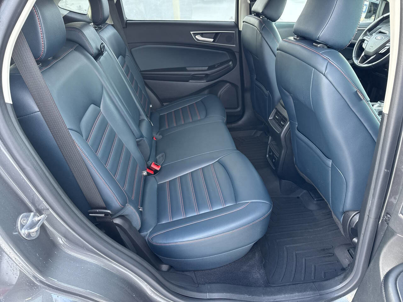 Certified 2022 Ford Edge SEL w/ Sport Appearance Package image 37