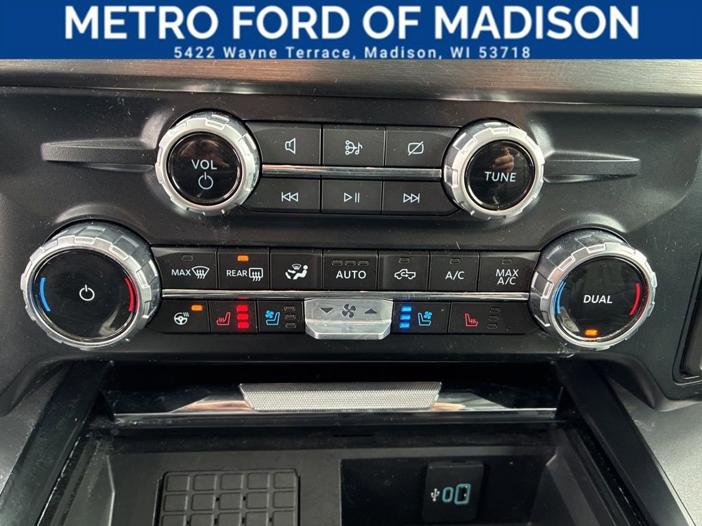 Certified 2024 Ford F350 Lariat w/ Lariat Ultimate Package image 24