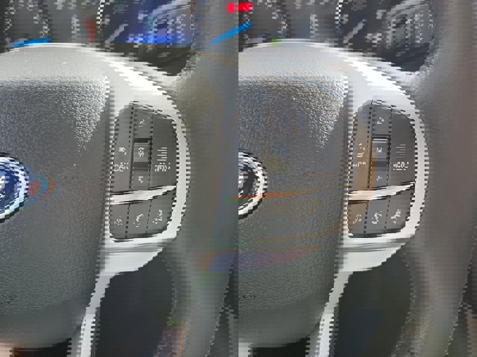 Certified 2022 Ford Explorer XLT w/ Equipment Group 202A image 15