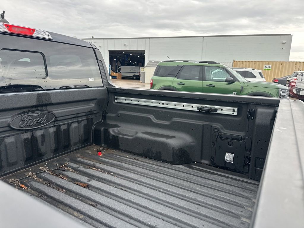 Certified 2022 Ford Maverick XLT w/ XLT Luxury Package FWD image 12